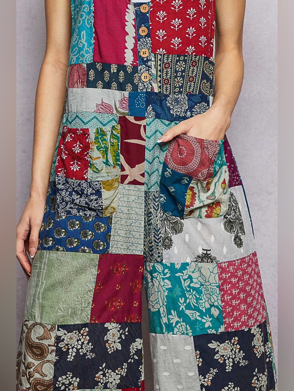 POL Sleeveless Patchwork Wide Leg Jumpsuit - Picture 5 of 5